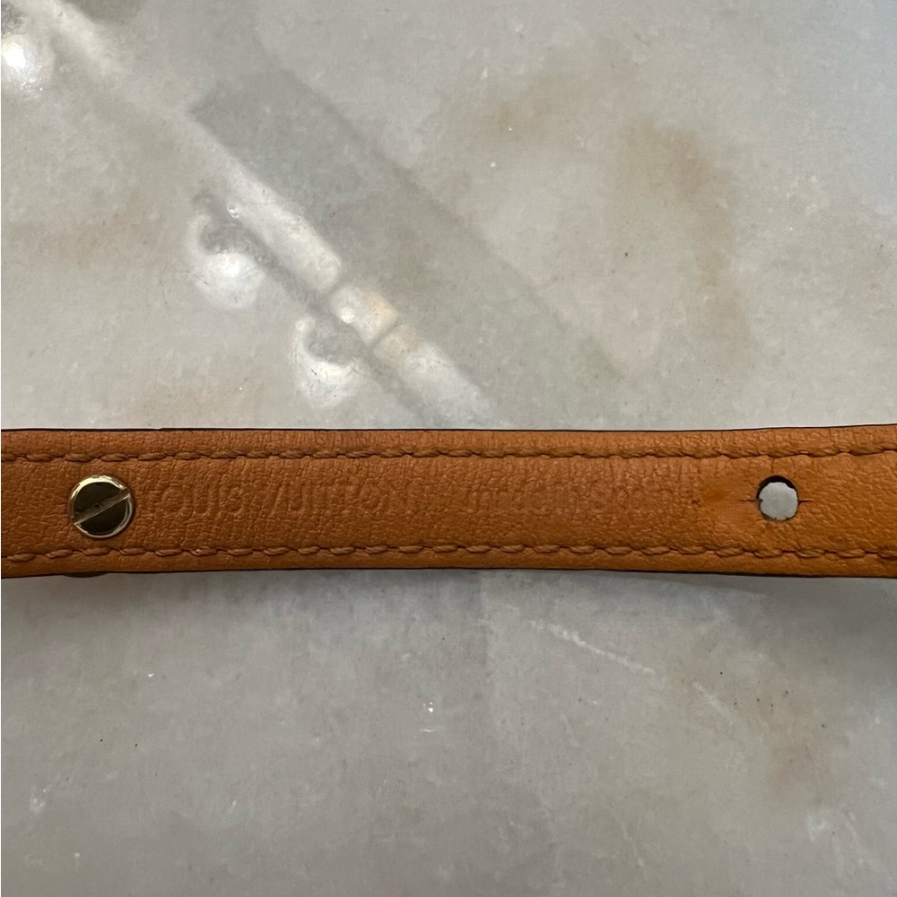 โSOLD ON โ๏ธโ Louis Vuitton Logomania Bracelet - Picture 7 of 13